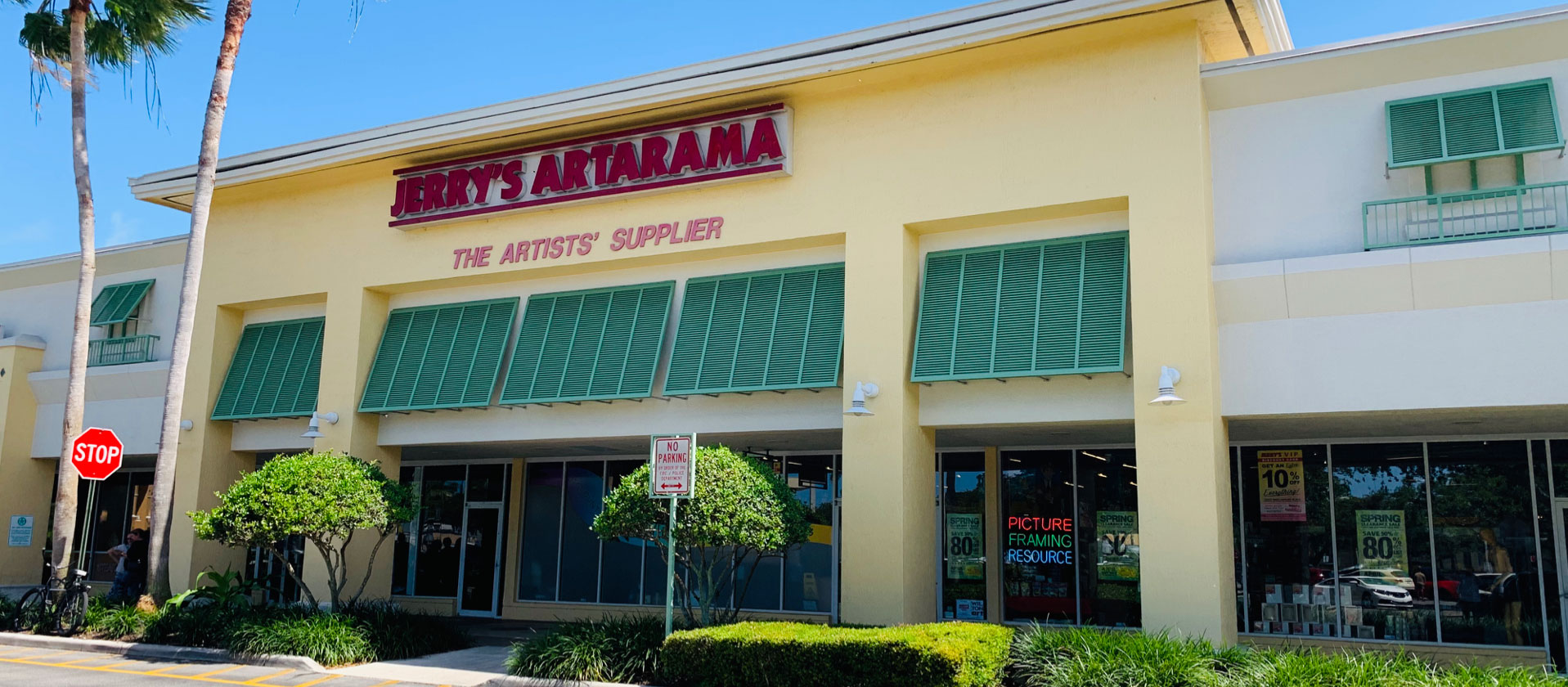 Jerry's Artarama Wholesale Club Store - Miami